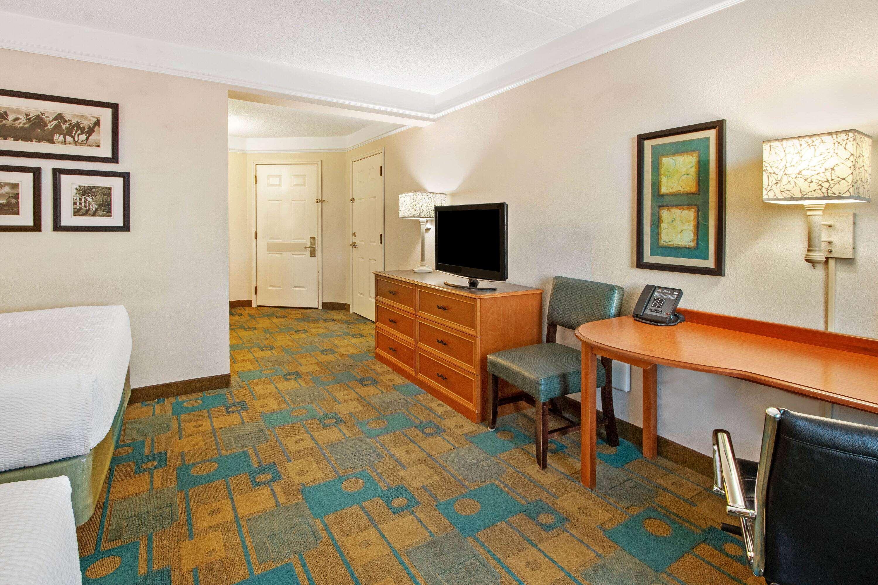 La Quinta By Wyndham Albuquerque West Hotel Bagian luar foto