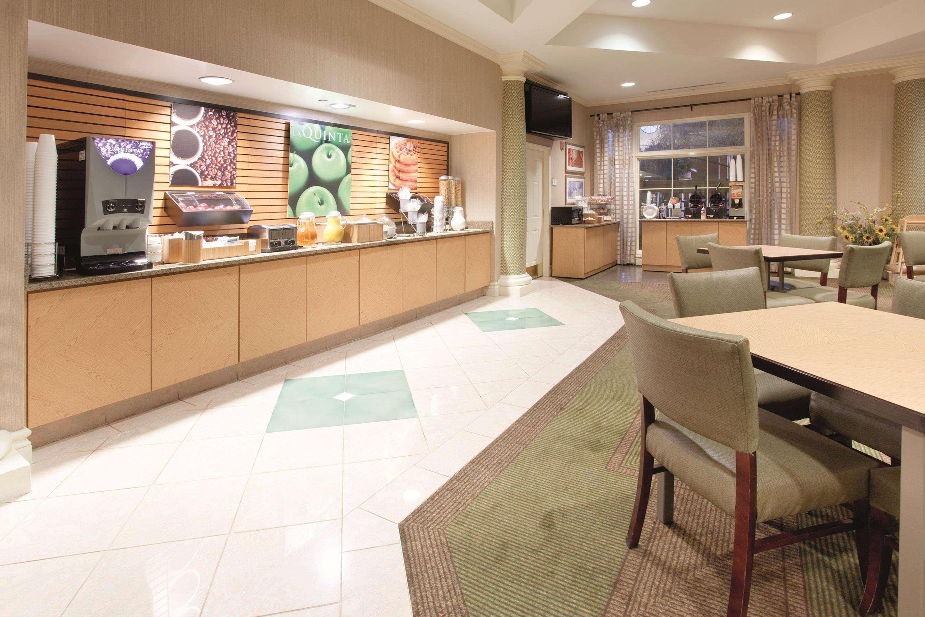 La Quinta By Wyndham Albuquerque West Hotel Bagian luar foto