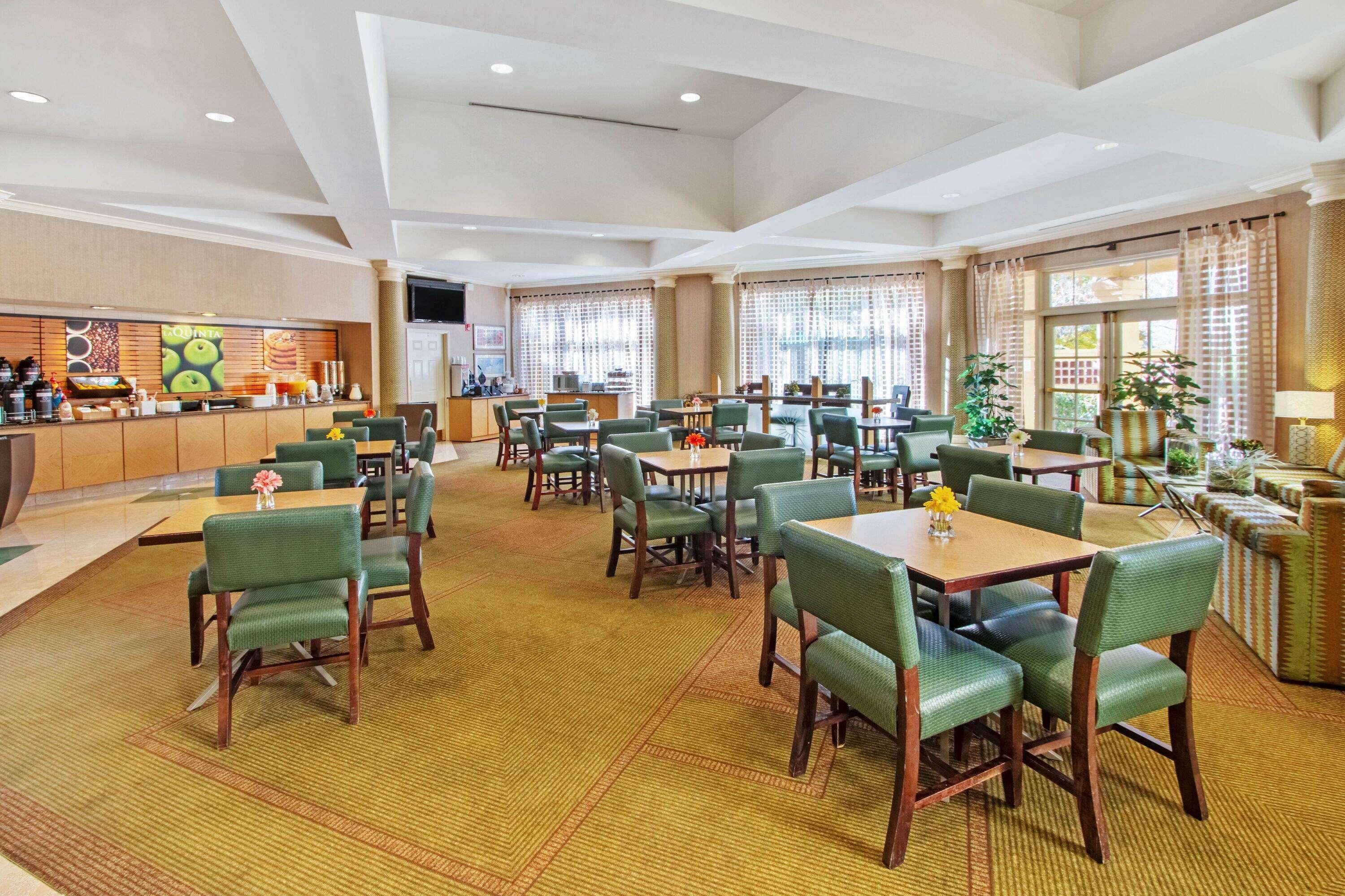 La Quinta By Wyndham Albuquerque West Hotel Bagian luar foto