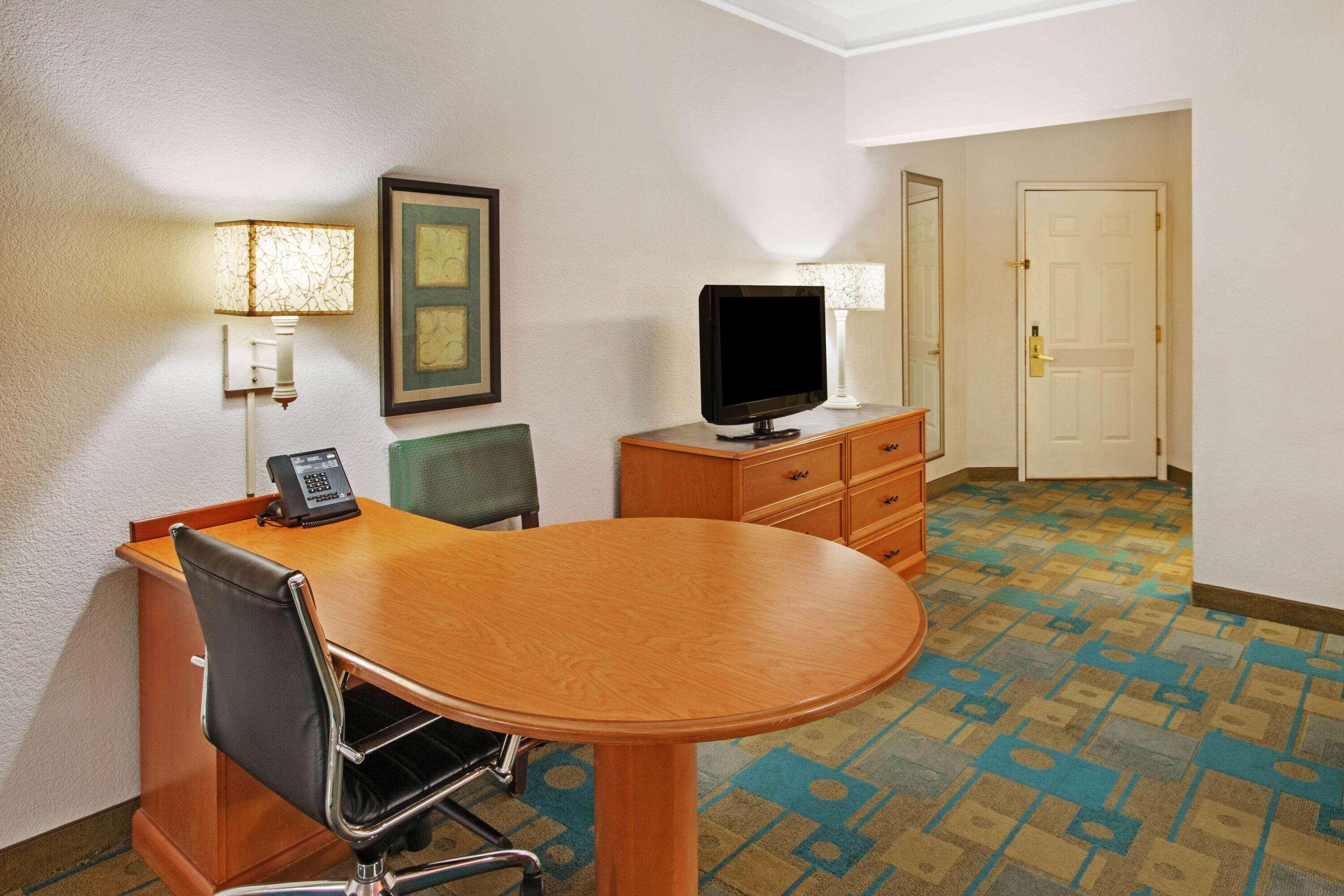 La Quinta By Wyndham Albuquerque West Hotel Bagian luar foto