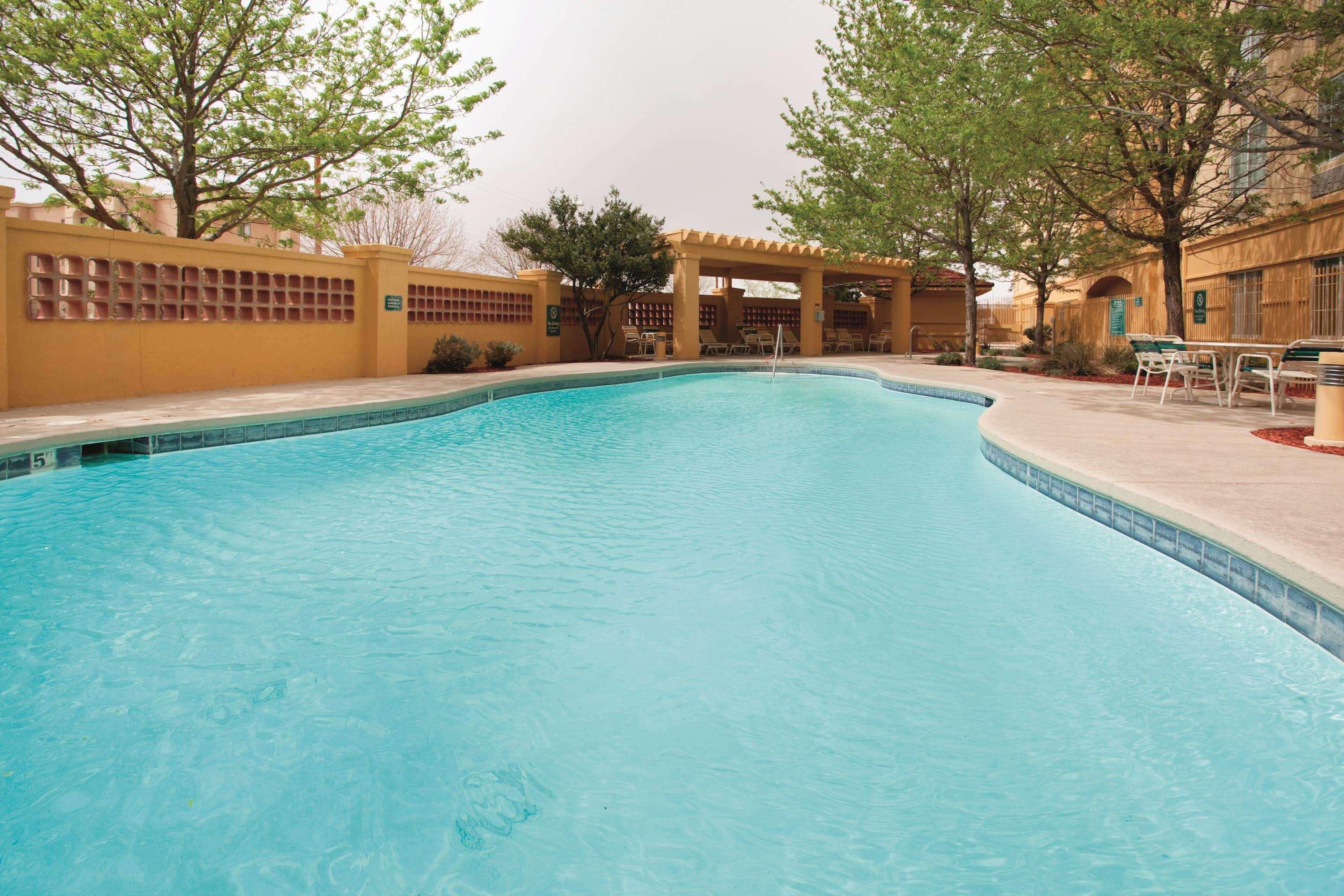 La Quinta By Wyndham Albuquerque West Hotel Bagian luar foto